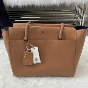 Tory Burch Parker Tote, cardamom, pockets inside,gold hardware, like new